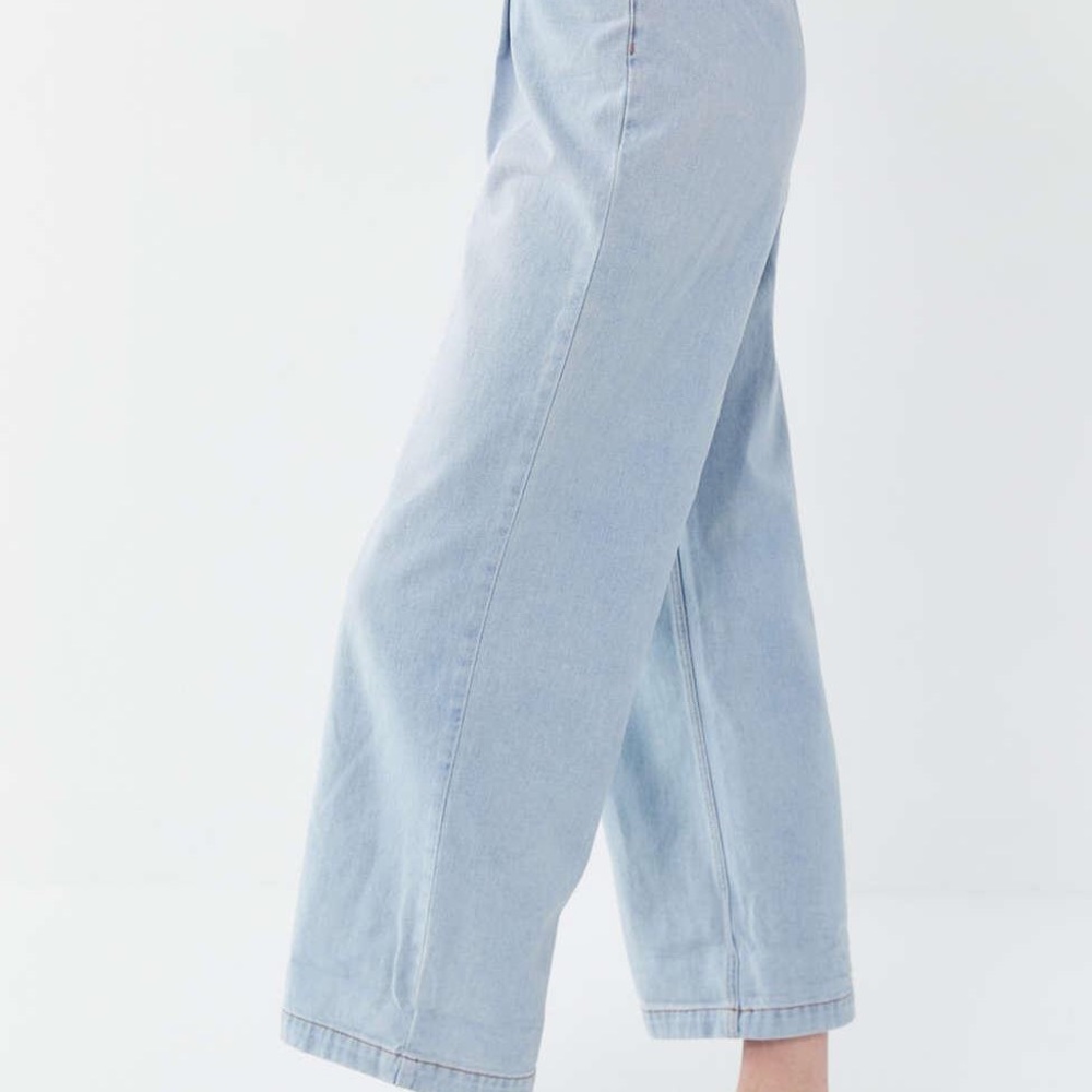 UO BDG Sloan Pleated Wide Leg Trouser Jean
